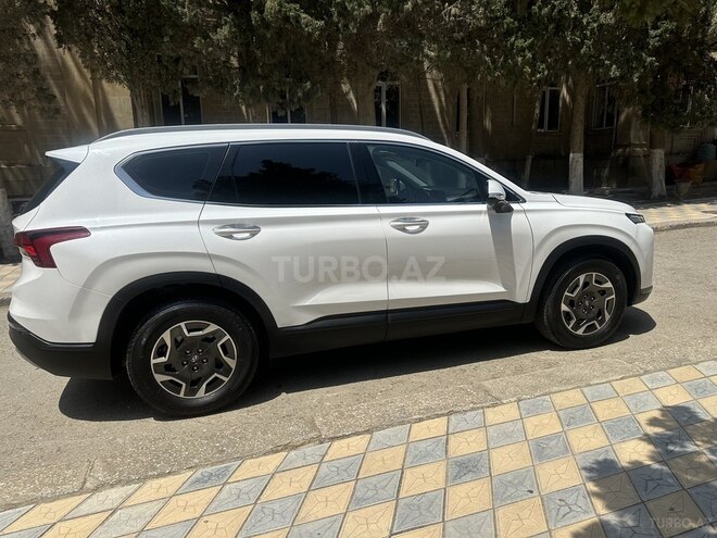 Hyundai Santa Fe-4