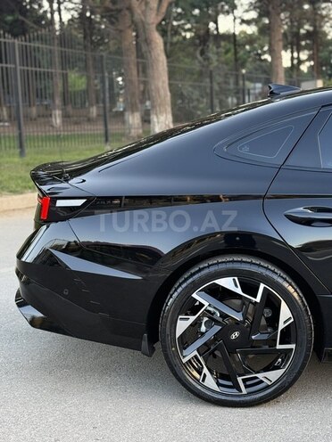 Hyundai Sonata-11