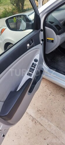 Hyundai Accent 2016, 148,000 km - 1.6 л - Gəncə