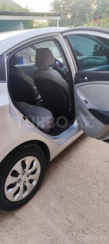 Hyundai Accent 2016, 148,000 km - 1.6 л - Gəncə