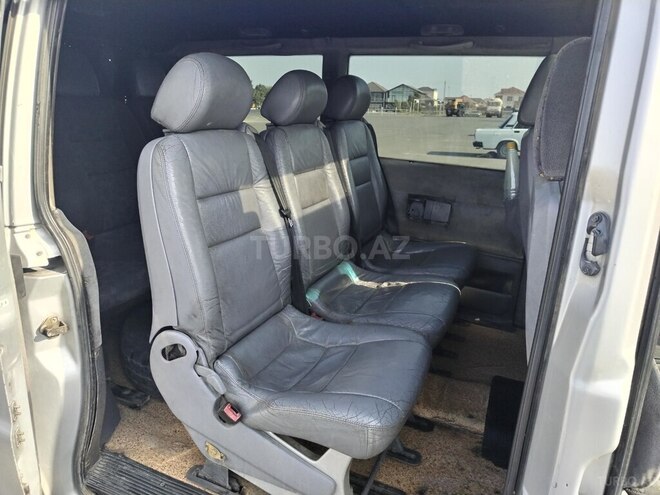 Mercedes Vito 2001, 323,213 km - 2.2 l - Bakı