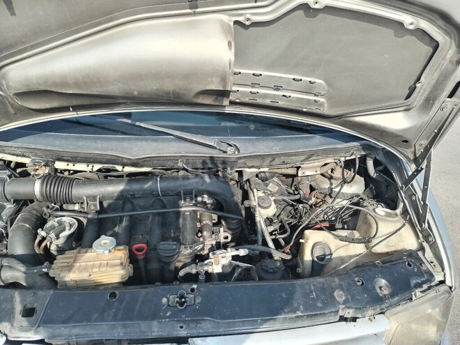 Mercedes Vito 2001, 323,213 km - 2.2 l - Bakı