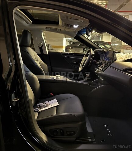 Lexus ES 300h 2025, 0 km - 2.5 l - Bakı