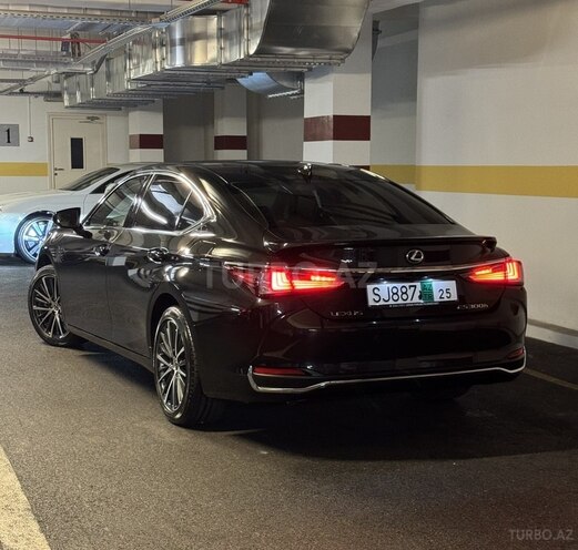 Lexus ES 300h 2025, 0 km - 2.5 l - Bakı