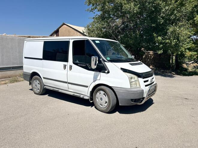 Ford Transit 2009, 28,000 km - 2.4 l - Naxçıvan