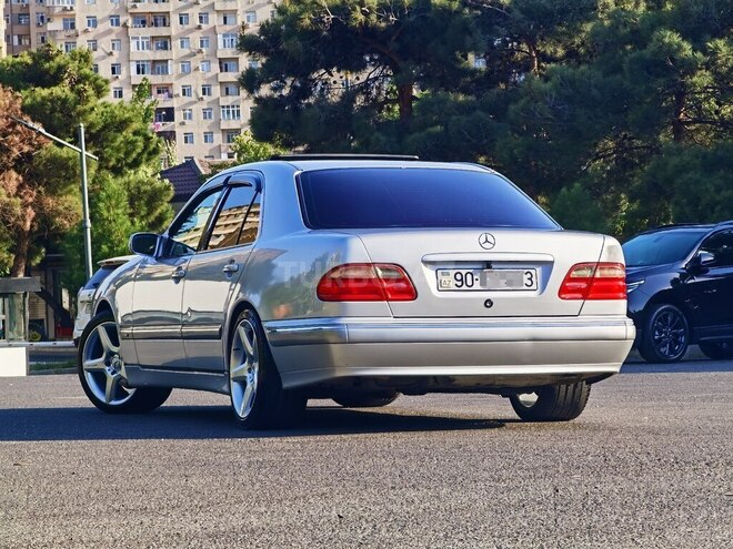 Mercedes E 200 2000, 430,000 km - 2.0 l - Bakı