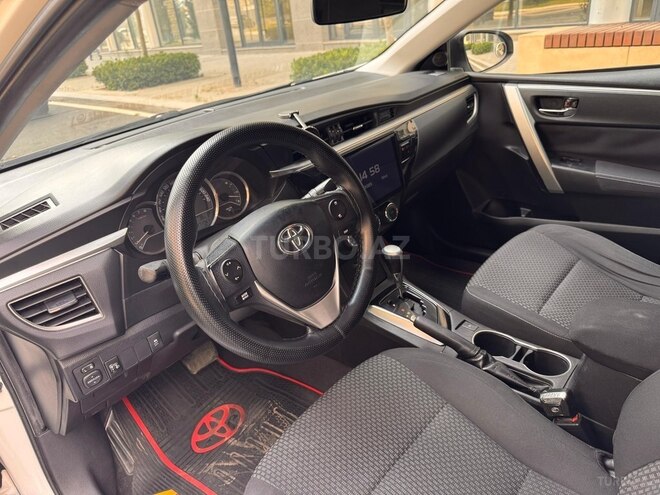 Toyota Corolla 2013, 270,000 km - 1.6 l - Bakı