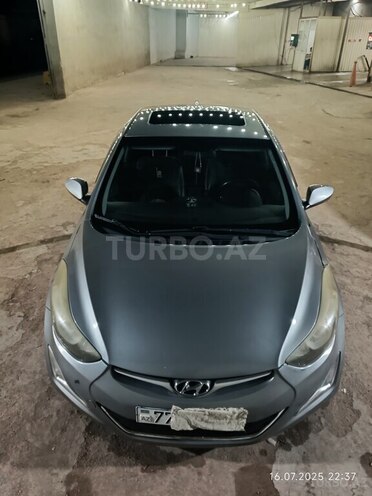 Hyundai Elantra 2015, 193,121 km - 1.8 л - Bakı