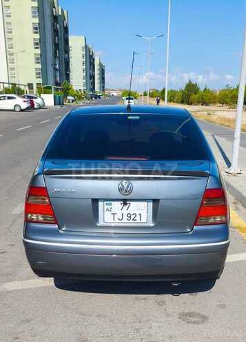 Volkswagen Jetta 2004, 215,525 km - 2.0 l - Bakı
