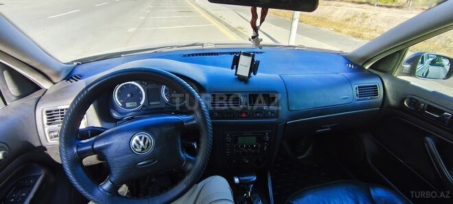 Volkswagen Jetta 2004, 215,525 km - 2.0 l - Bakı
