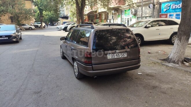 Opel Astra 1997, 316,479 km - 1.6 l - Bakı