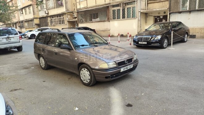 Opel Astra 1997, 316,479 km - 1.6 l - Bakı