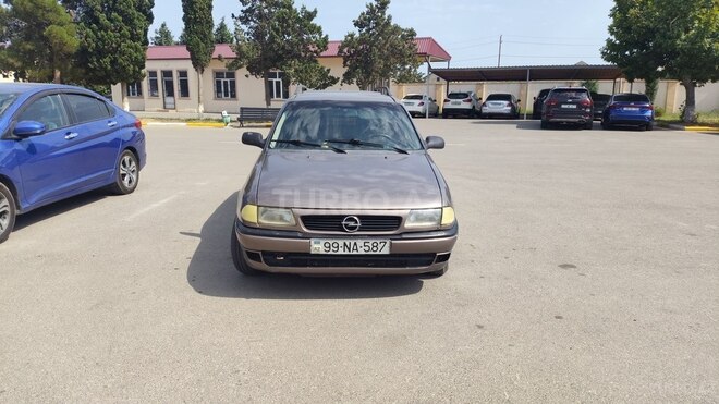 Opel Astra 1997, 316,479 km - 1.6 l - Bakı