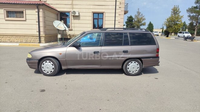 Opel Astra 1997, 316,479 km - 1.6 l - Bakı