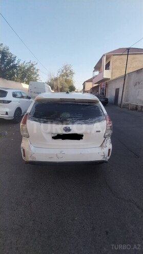 Toyota Prius V 2015, 131,000 km - 1.8 l - Bakı