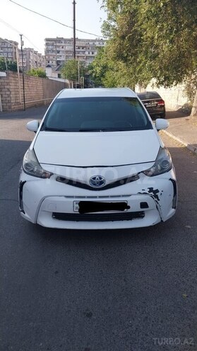 Toyota Prius V 2015, 131,000 km - 1.8 l - Bakı