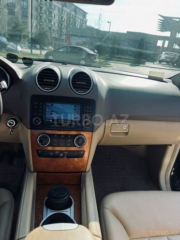 Mercedes ML 350 4MATIC-5