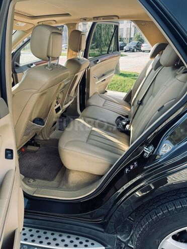 Mercedes ML 350 4MATIC-3