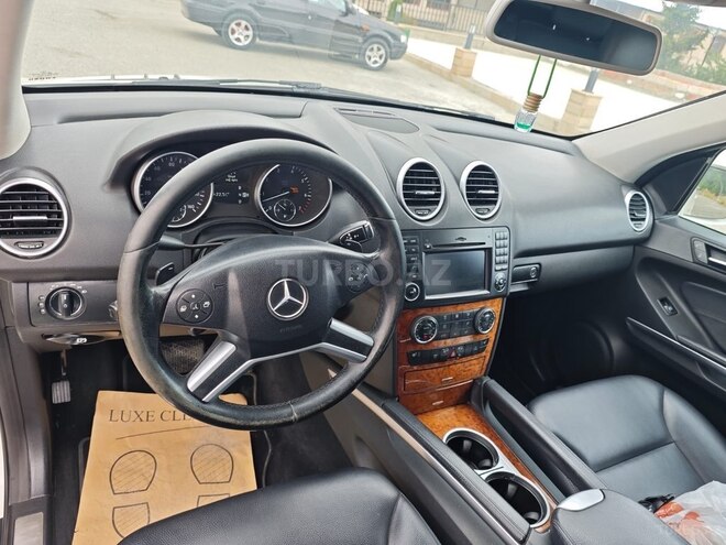 Mercedes ML 350 4MATIC-9