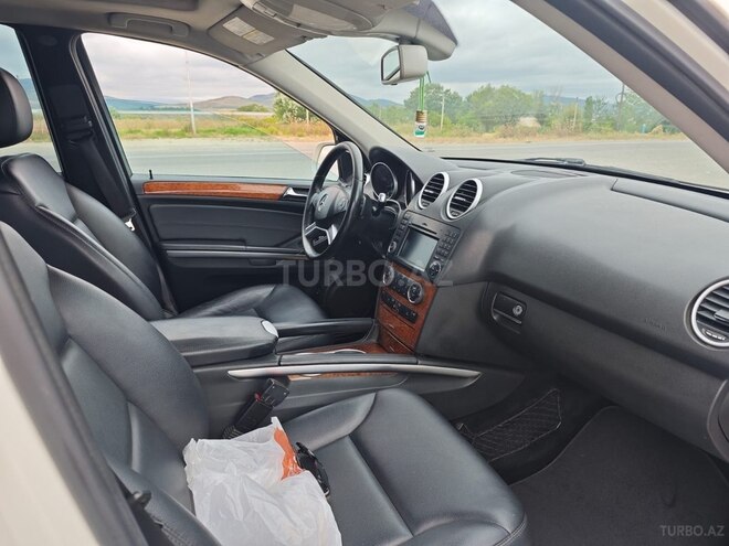 Mercedes ML 350 4MATIC-13