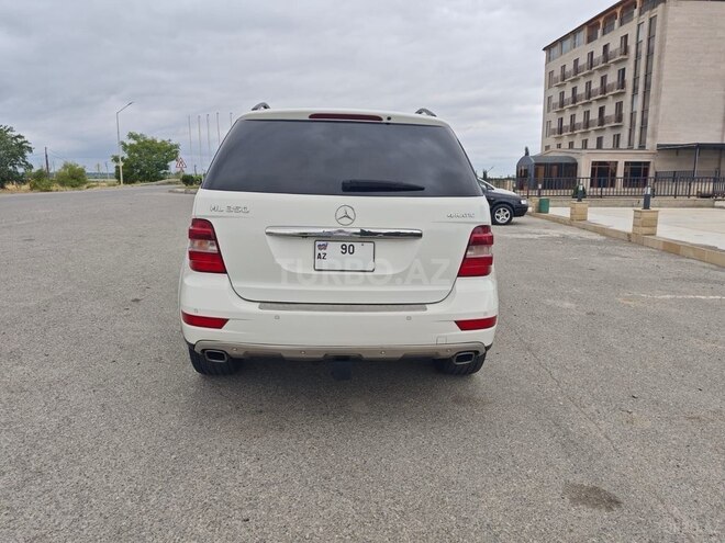 Mercedes ML 350 4MATIC-8