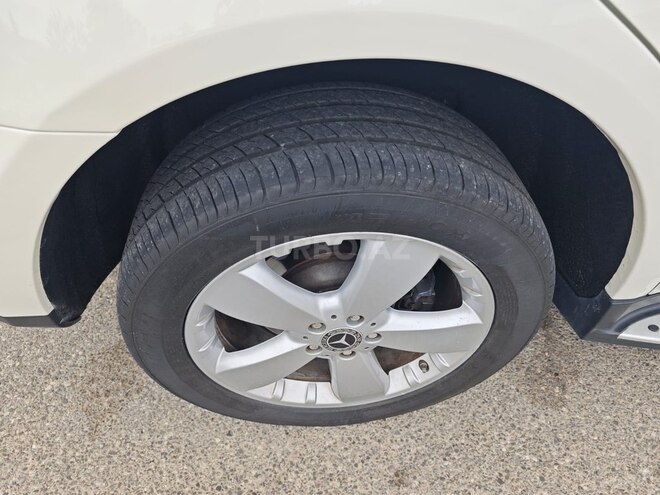 Mercedes ML 350 4MATIC-19