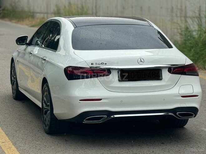 Mercedes E 300 e 2021, 99,000 km - 2.0 l - Bakı