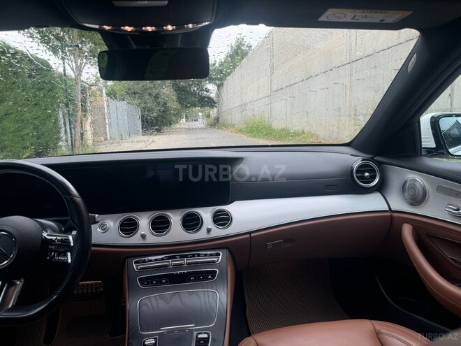 Mercedes E 300 e 2021, 99,000 km - 2.0 l - Bakı