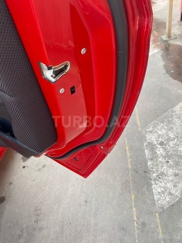 Mercedes B 180 2011, 153,898 km - 1.7 l - Bakı
