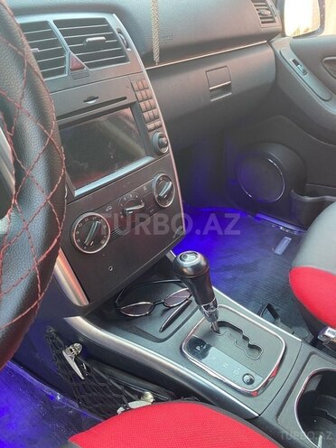 Mercedes B 180 2011, 153,898 km - 1.7 l - Bakı