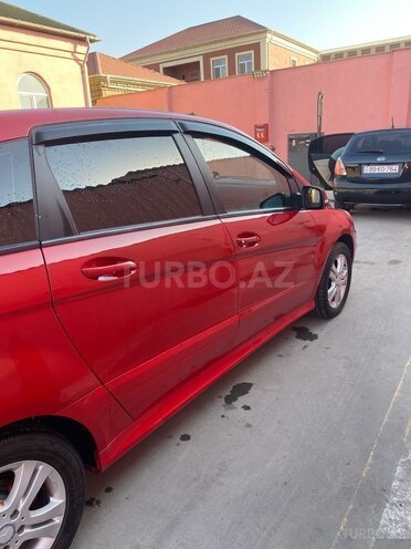 Mercedes B 180 2011, 153,898 km - 1.7 l - Bakı