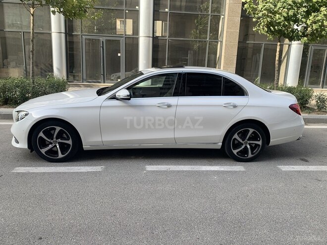 Mercedes E 250 2019, 62,800 km - 2.0 l - Bakı