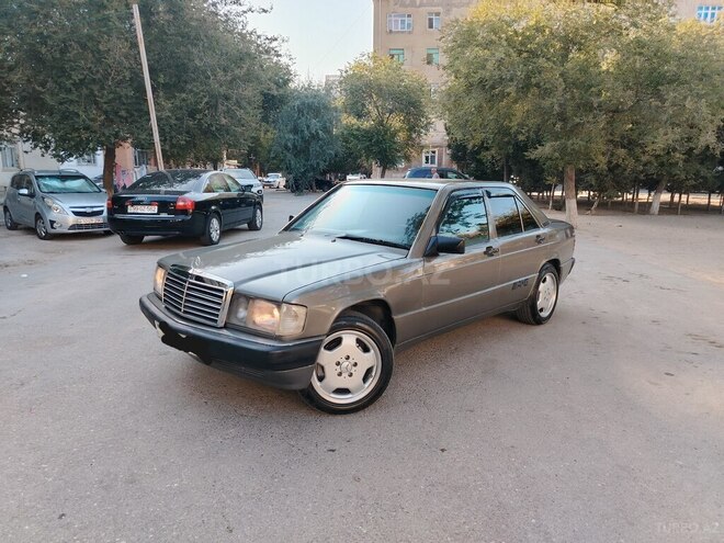 Mercedes 190 1992, 225,566 km - 2.3 l - Bakı
