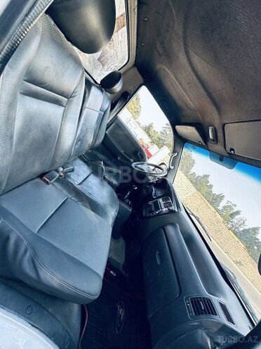 Kia Bongo 2005, 225,648 km - 2.7 l - Bakı