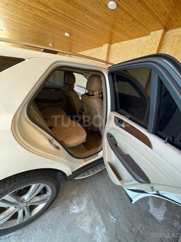 Mercedes ML 350 4MATIC-4
