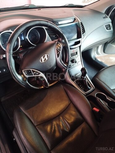 Hyundai Avante 2014, 186,000 km - 1.6 l - Cəlilabad