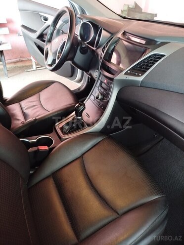 Hyundai Avante 2014, 186,000 km - 1.6 l - Cəlilabad