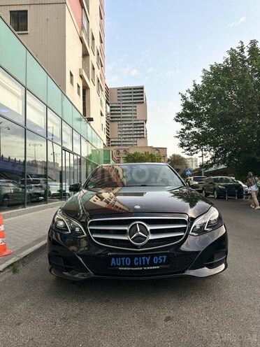 Mercedes E 220 d 4MATIC 2015, 194,000 km - 2.2 л - Bakı