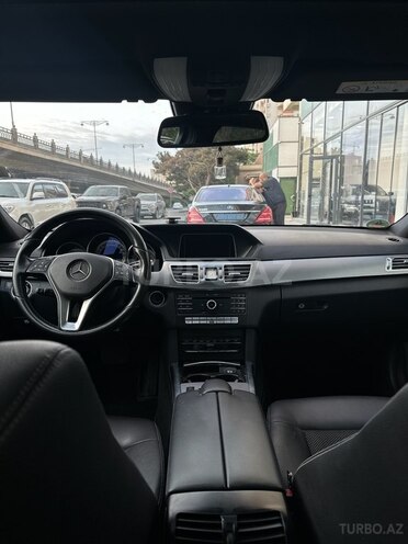 Mercedes E 220 d 4MATIC 2015, 194,000 km - 2.2 л - Bakı