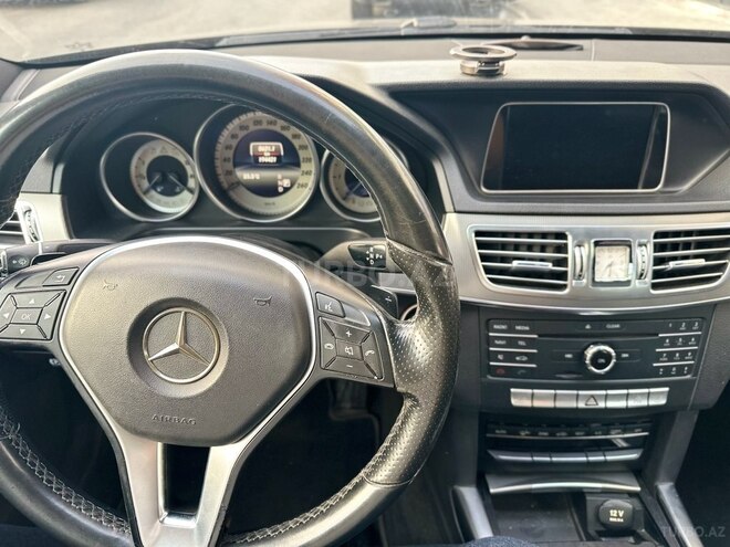Mercedes E 220 d 4MATIC 2015, 194,000 km - 2.2 л - Bakı