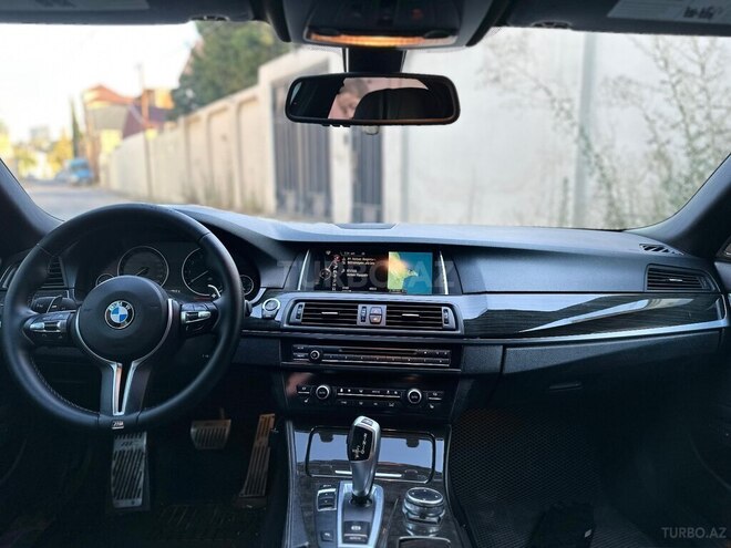 BMW 520 2015, 170,000 km - 2.0 l - Bakı