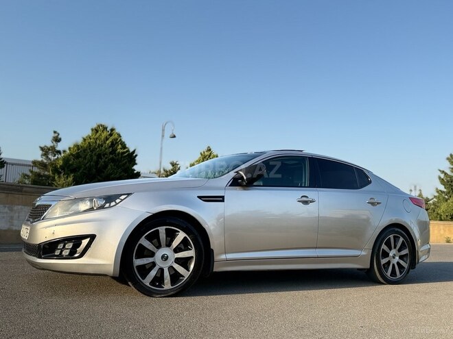 Kia Optima-4