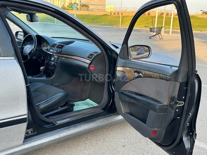 Mercedes E 270 2002, 399,000 km - 2.7 л - Bakı
