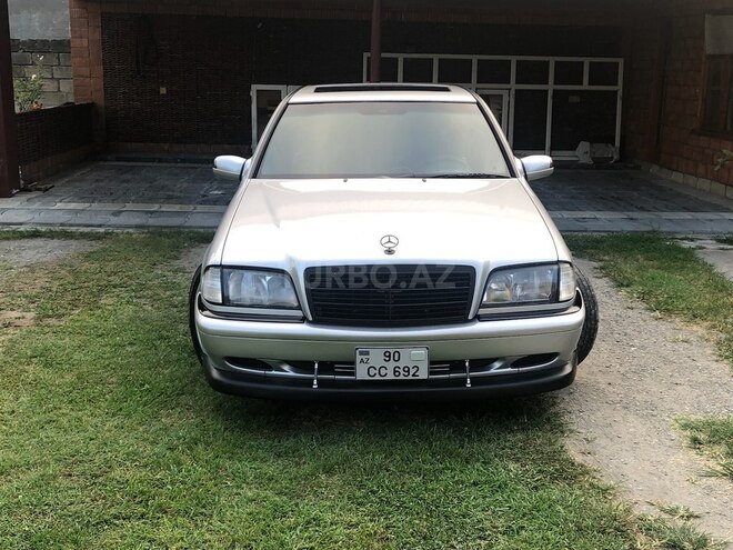 Mercedes  1996, 440,000 km - 3.6 l - Balakən