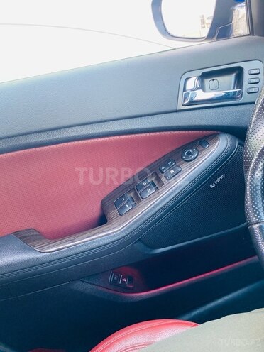 Kia Optima-13