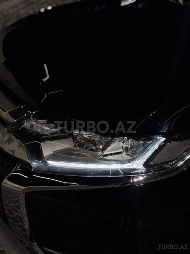 Mitsubishi Outlander 2016, 177,000 km - 2.4 l - Gəncə