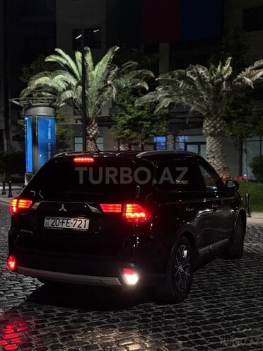 Mitsubishi Outlander 2016, 177,000 km - 2.4 l - Gəncə