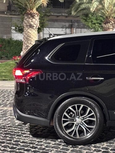 Mitsubishi Outlander 2016, 177,000 km - 2.4 l - Gəncə