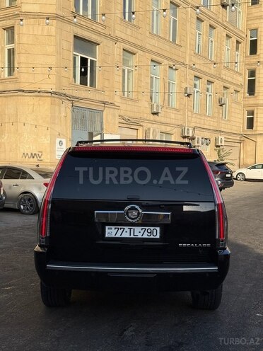 Cadillac Escalade 2008, 130,000 km - 6.2 l - Bakı