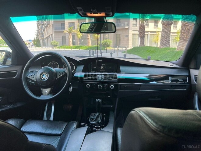 BMW 530 2005, 299,000 km - 3.0 l - Bakı